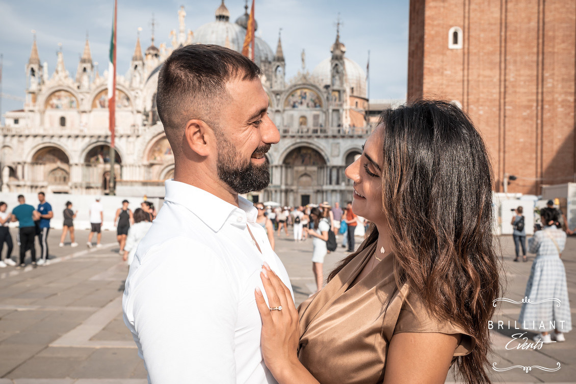 La proposta di matrimonio perfetta su una gondola a Venezia