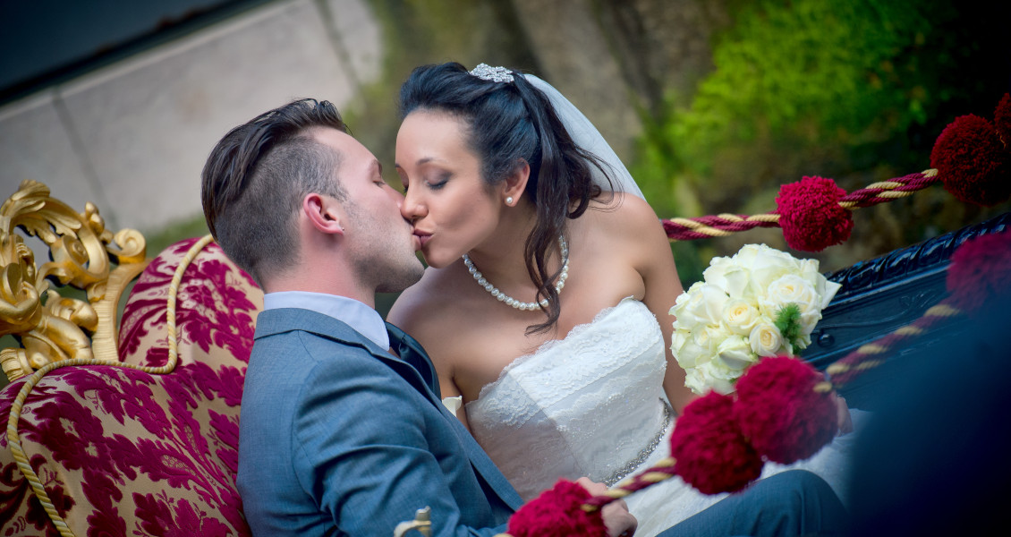 Matrimonio in gondola a Venezia, cerimonia simbolica in gondola