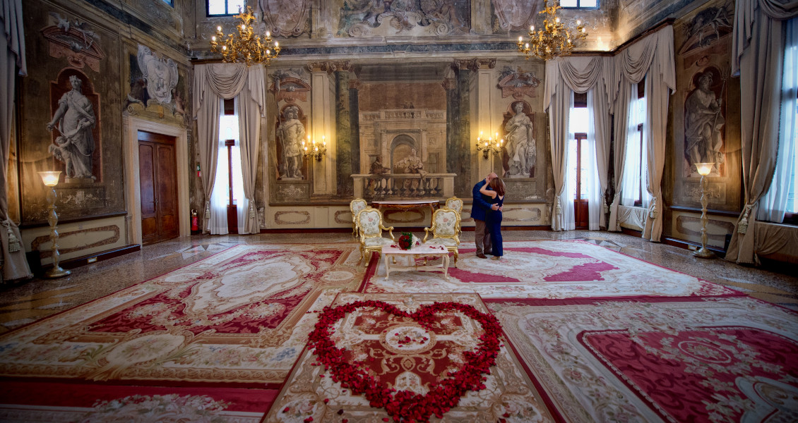 Fidanzamento a Venezia , proposta in magnifico palazzo veneziano 