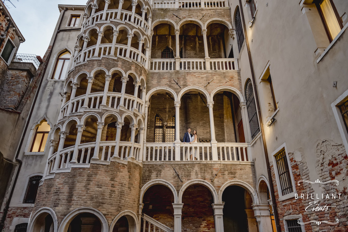 Fidanzamento nella più affascinante scalinata di Venezia