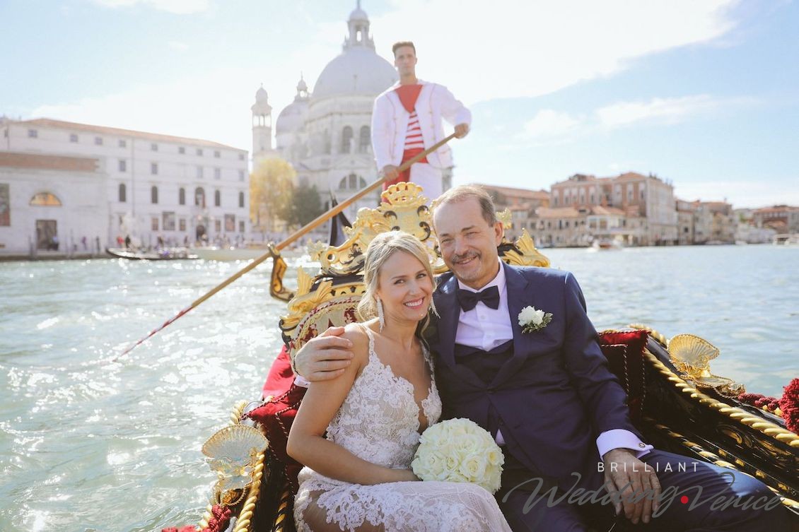 01dd La maestosa gondola da matrimonio a Venezia Perché sceglierla