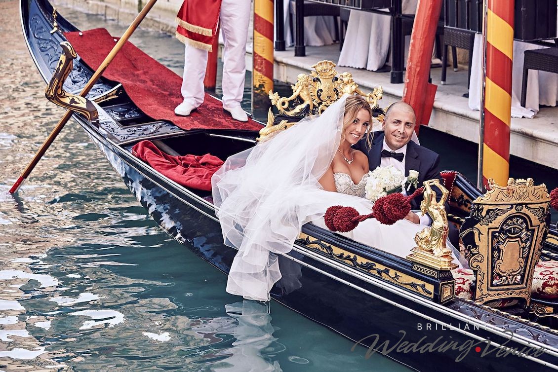 03dd La maestosa gondola da matrimonio a Venezia Perché sceglierla