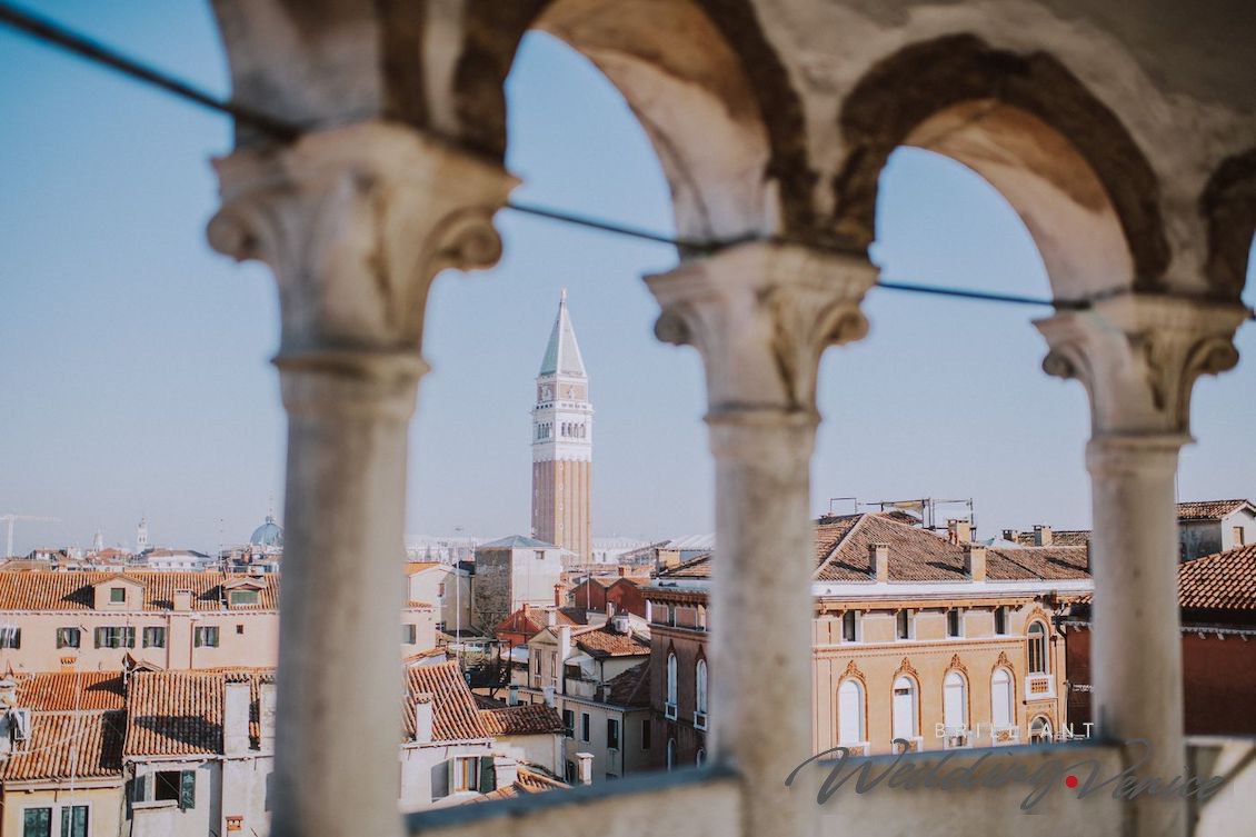 Proposta di matrimonio con vista a Venezia