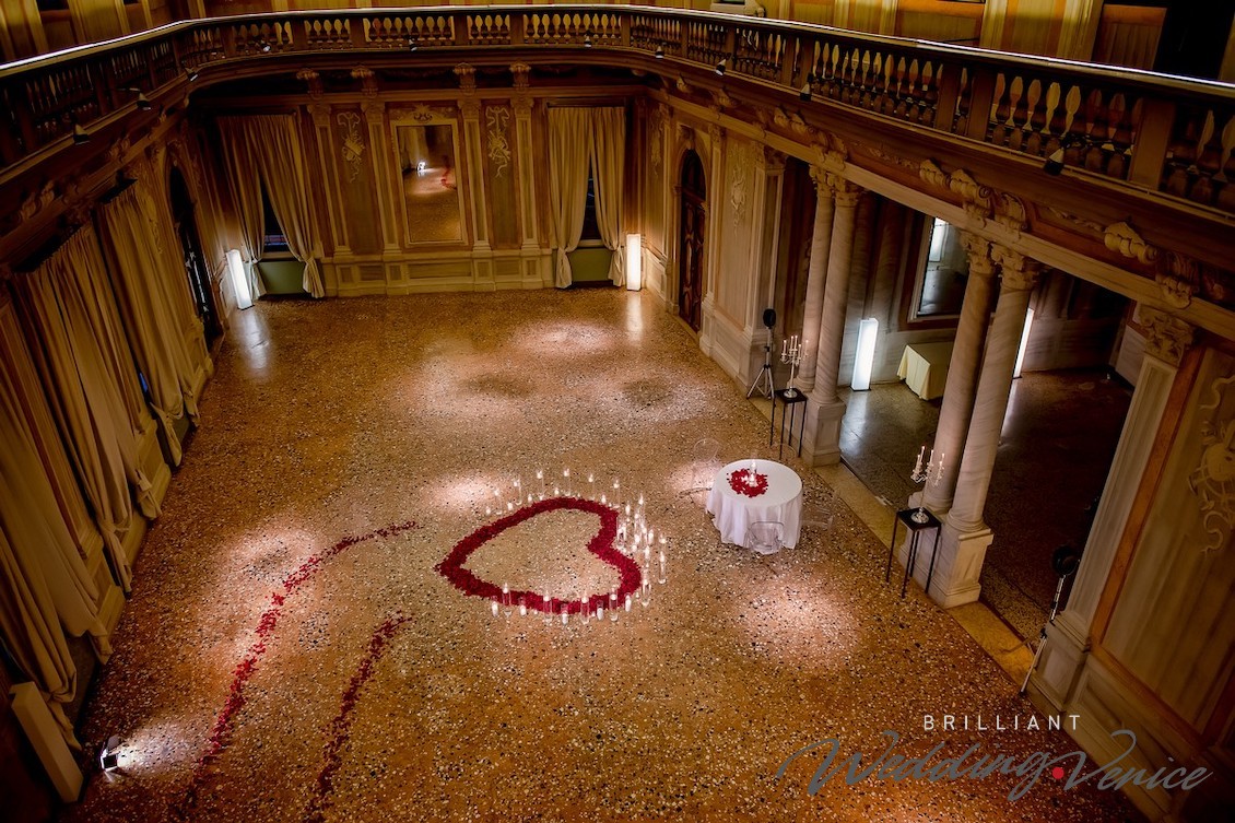 02da Proposta di matrimonio memorabile in un palazzo storico in Italia