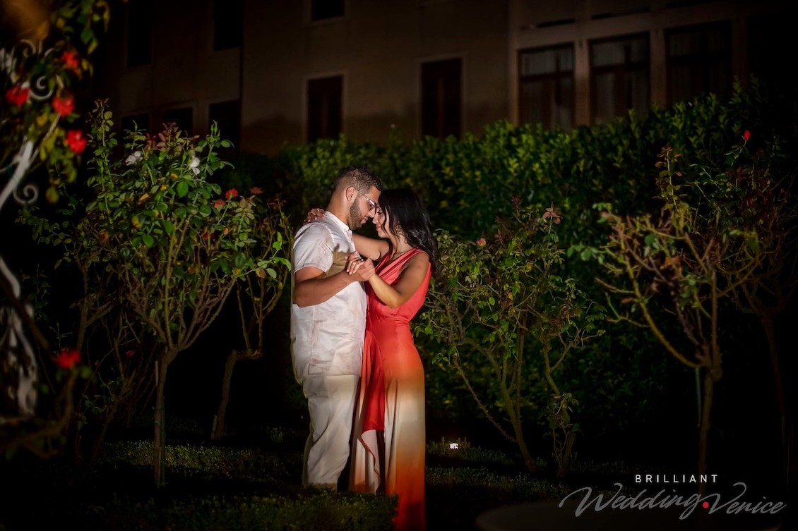 05 Venise Proposition de mariage surprise dans un magnifique jardin avec vue