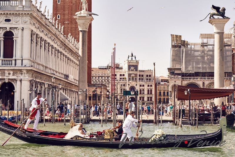 001-gondola-da-matrimonio-venezia