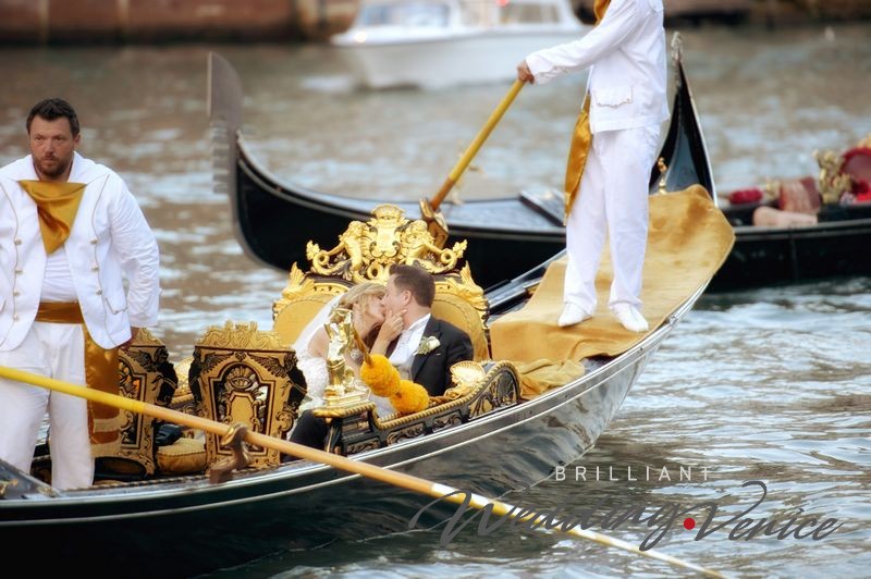 004-wedding-gondola-venezia